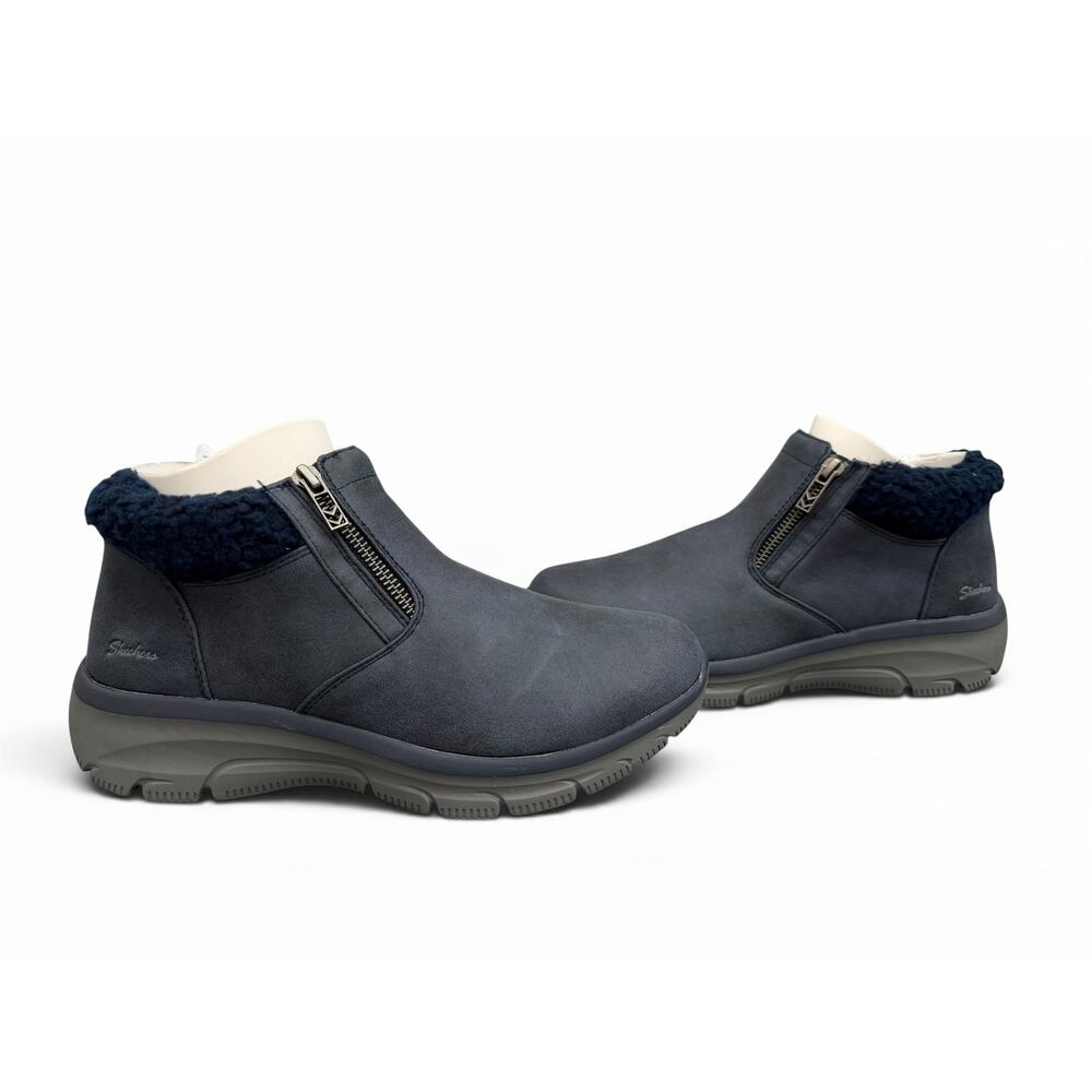 Skechers Easy Going Social Mode Vegan Ankle Boots Women’s 9.5 Navy NIB